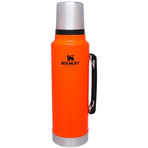 Stanley Classic Legendary Vacuum Insulated Bottle | Sportsman | 1.5 QT Blaze Orange | FJU294583