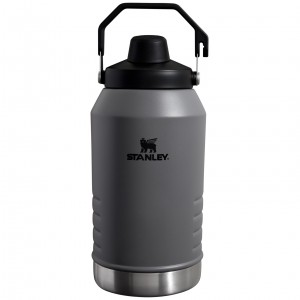 Stanley IceFlow™ Jug with Fast Flow Lid | 64 OZ Charcoal | UAV314580