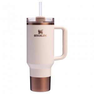 Stanley The Holiday Quencher H2.0 FlowState™ Tumbler | 40 OZ Gilded Sugar | LUE641590